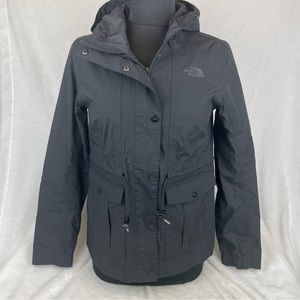 The North Face Women's Size S Waterproof Dryvent Hooded Rain Zip Jacket Black